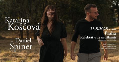Katarína Koščová počas koncertu