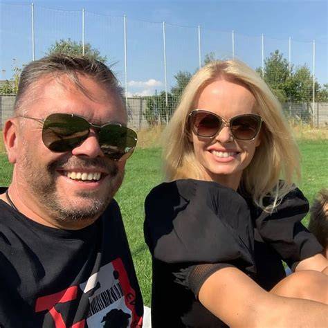 Mirka s manželom a psom Kasperom