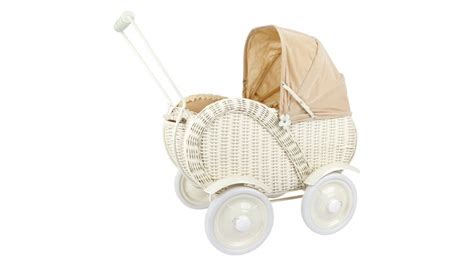 Prútený kočík pre bábiky Caroline: Retro štýl a kvalita od Small Foot