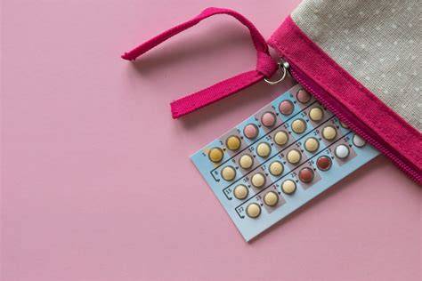 Infografika: Ako funguje hormonálna antikoncepcia a typy metód