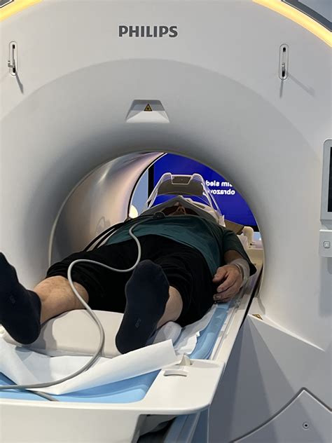 Magnetická rezonancia a dojčenie: Bezpečné spojenie pre matku aj dieťa