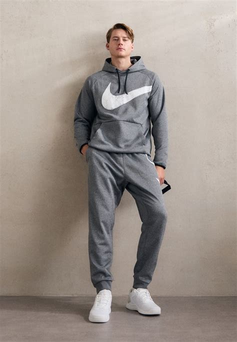 Pánske teplákové súpravy Nike