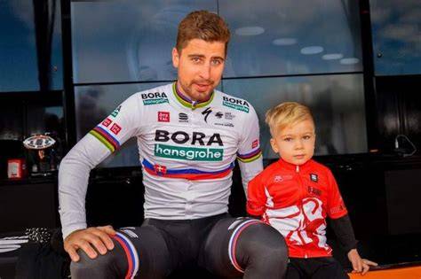 Peter Sagan a jeho syn Marlon: dátum narodenia, rodinný život a športové kroky