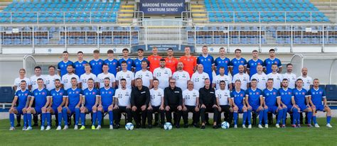 Športová fotografia futbalového tímu VSS Košice počas tréningu