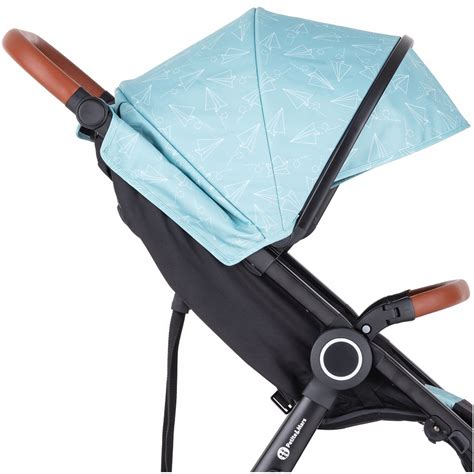 rozšírená strieška kočíka