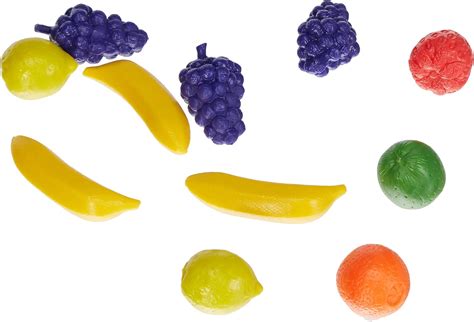 Obrázok dieťaťa pijúceho vodu a jediaceho ovocie