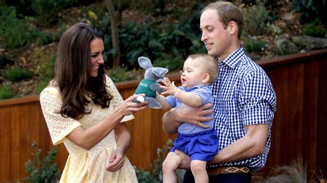 Princ George s rodičmi a Barackom Obamom