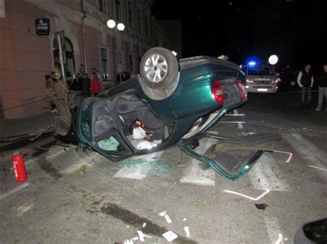 Ilustračná fotka pôrodu v aute