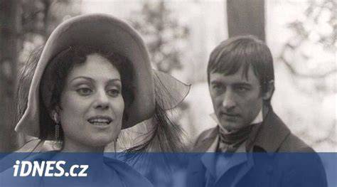 Soňa Valentová - portrét alebo foto z obdobia mladosti