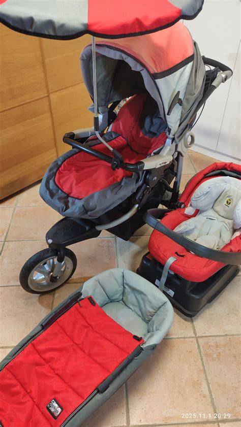 Obrázok znázorňujúci Peg Perego GT3 v teréne a mestsku prevádzke