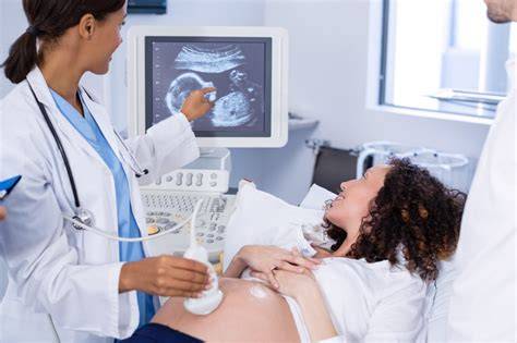 Biochemické vyšetrenia v treťom trimestri tehotenstva a súvisiace ultrazvukové skríningy