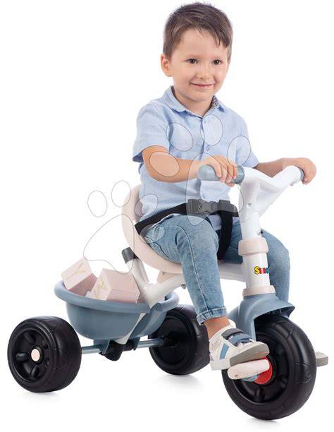 Obrázok trojkolky Smoby Be Fun Confort Blue v modrom dizajne, zameranie na bezpečné sedadlo a vodiace rúčky