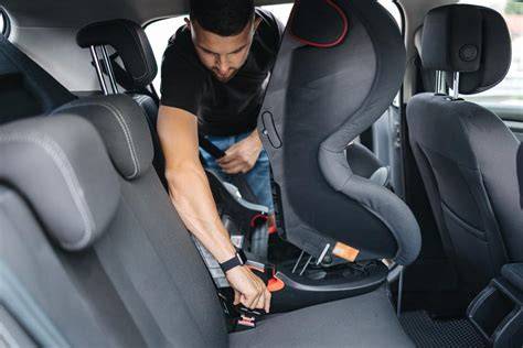 Tabuľky inštalácie ISOFIX pre rôzne typy vozidiel a sedačiek