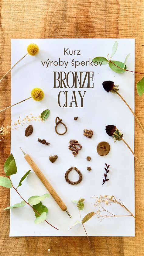 Obrázok znázorňujúci kroky výroby zlatých šperkov: tavenie, litie, opracovanie, zdobenie