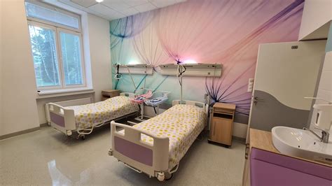 Interiér nadštandardnej izby v pôrodnici