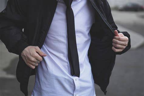 Obrázok tehotenského outfitu: kombinácie pre rôzne príležitosti