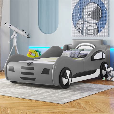 Príklady detských postelí v tvare auta a klasických postelí so zábranami