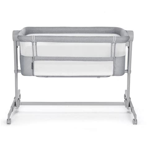 Postieľka Graco pripevnená k rodičovskej posteli