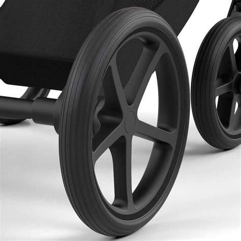 Vlastnosti a výhody veľkých predných kolies pre kočík Cybex Priam