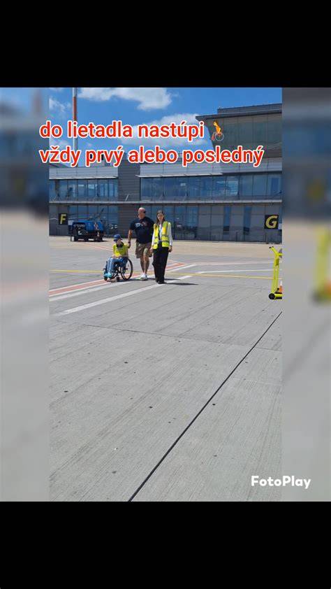 <и>Infografika porovnania parametrov cestovných postieľok: hmotnosť, rozmery po zložení, typ matraca, funkcie