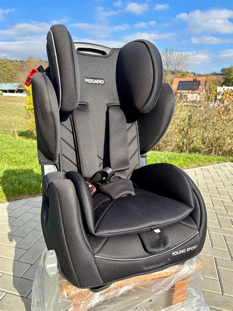 Detská autosedačka Recaro Avan na základni