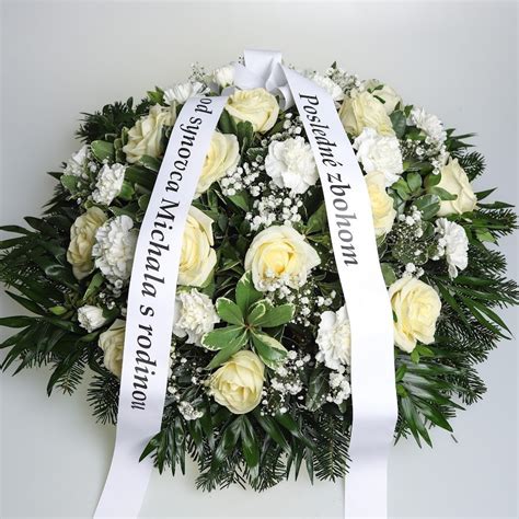 Rozličné smútočné vence