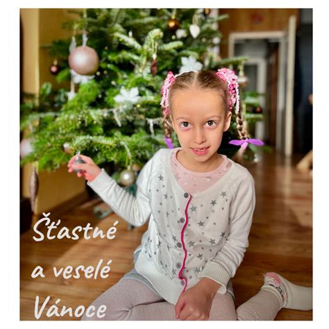 Symbolická fotografia rodiny a dieťaťa s DMO