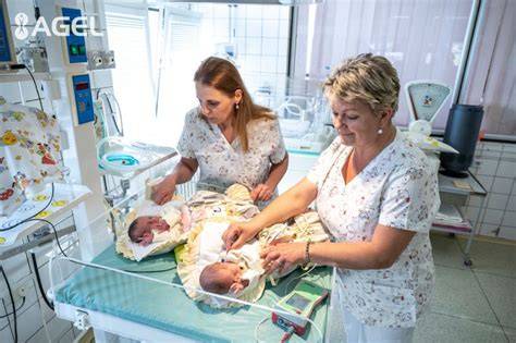 Bonding mamičky a novorodenca v pôrodnici