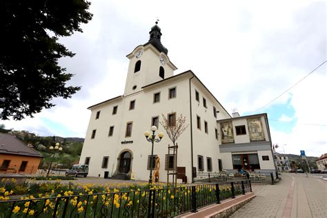 Graf počtu zosnulých v Novej Bani
