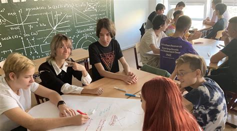 študenti na zahraničnej škole