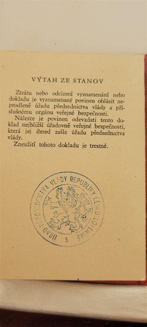 Podmienky cestovania zamestnancov železníc v prvej triede s preukazom