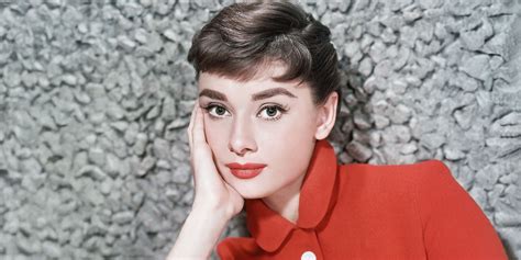 Elegantný drdol Audrey Hepburn