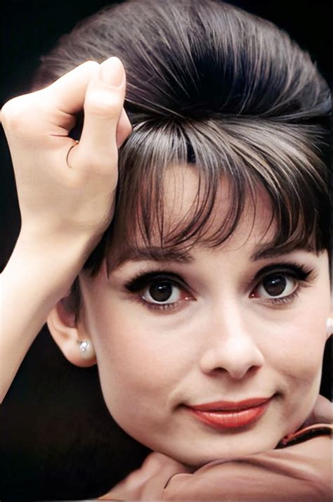 Ofina Audrey Hepburn