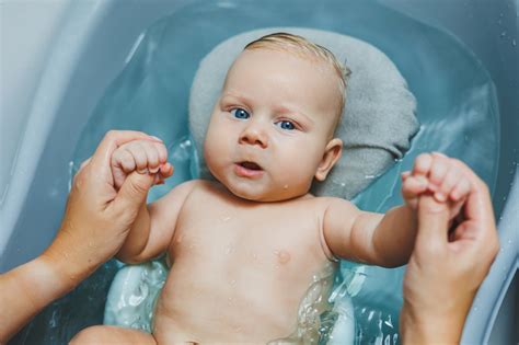 Kúpanie bábätka v zime