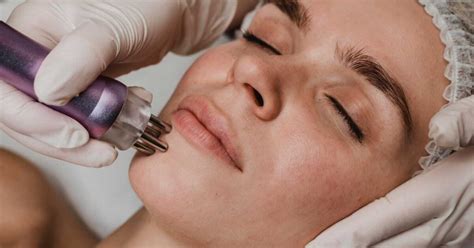 Grafické znázornenie účinkov rádiofrekvencie na pokožku