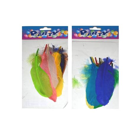 Deti fúkajú do pierka, aby precvičili dych