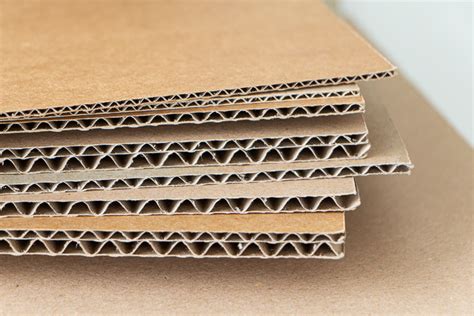 Kôš z vlnitej lepenky