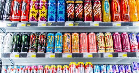 Energetické nápoje: Zloženie, účinky a potenciálne riziká