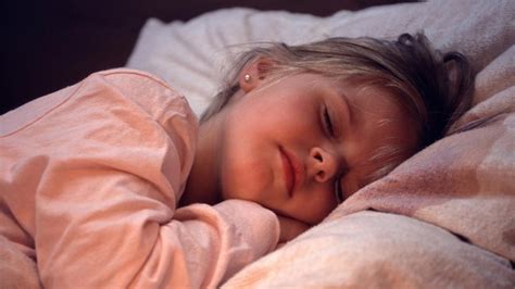 Čo robiť, keď má dieťa nočné mory