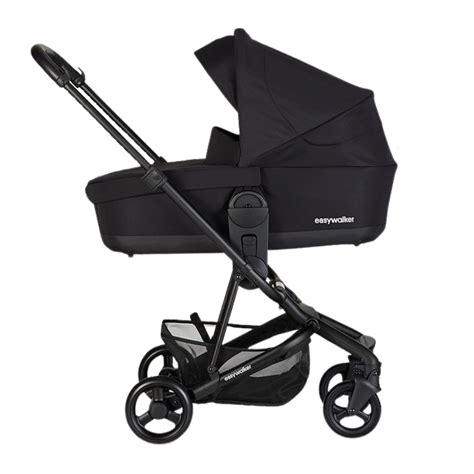 Ukážka rôznych konfigurácií kočíka Easywalker Charley s vaničkou a autosedačkou