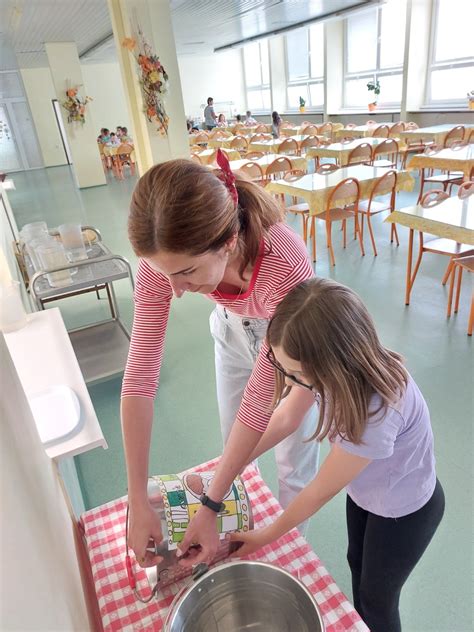 Ilustračná fotografia zdravej stravy v školskej jedálni