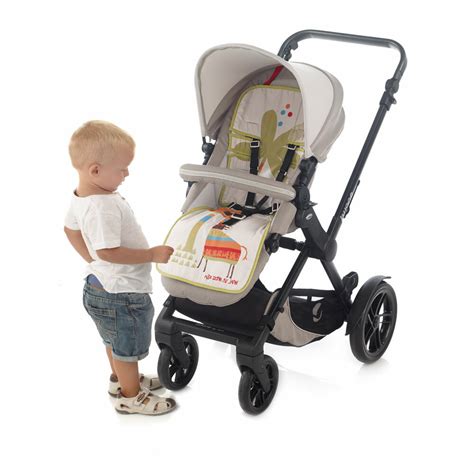 Dizajn moderného športového kočíka