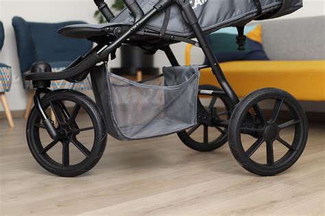 Športové kočíky s veľkými kolesami: Sprievodca pre aktívnych rodičov