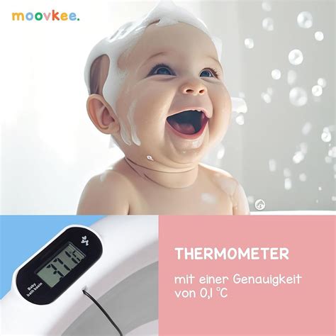 Ilustračná fotka dieťaťa s teplomerom