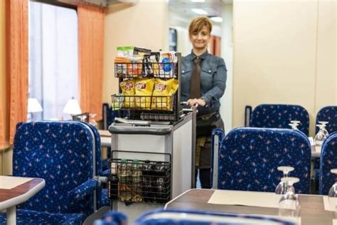 Interiér detského vagóna vo vlaku