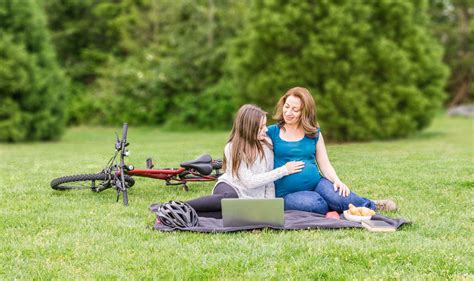 Obrázok: bezpečné aktivity v tehotenstve - plávanie, chôdza, bicyklovanie