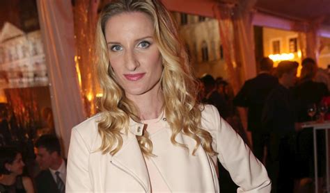 Adela Banášová a strata bábätka: Cesta smútkom k nádeji