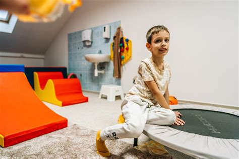 Fotogaléria pomôcok a vizuálnych plánov v rodine s autistickým dieťaťom