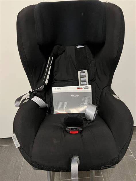 Infografika: História Britax Römer a ISOFIX