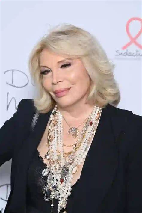 Infografika: Chronológia kariéry Amanda Lear